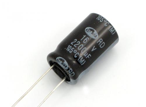 Electrolytic Capacitor 2200µF 16V P=5 - 3Pcs