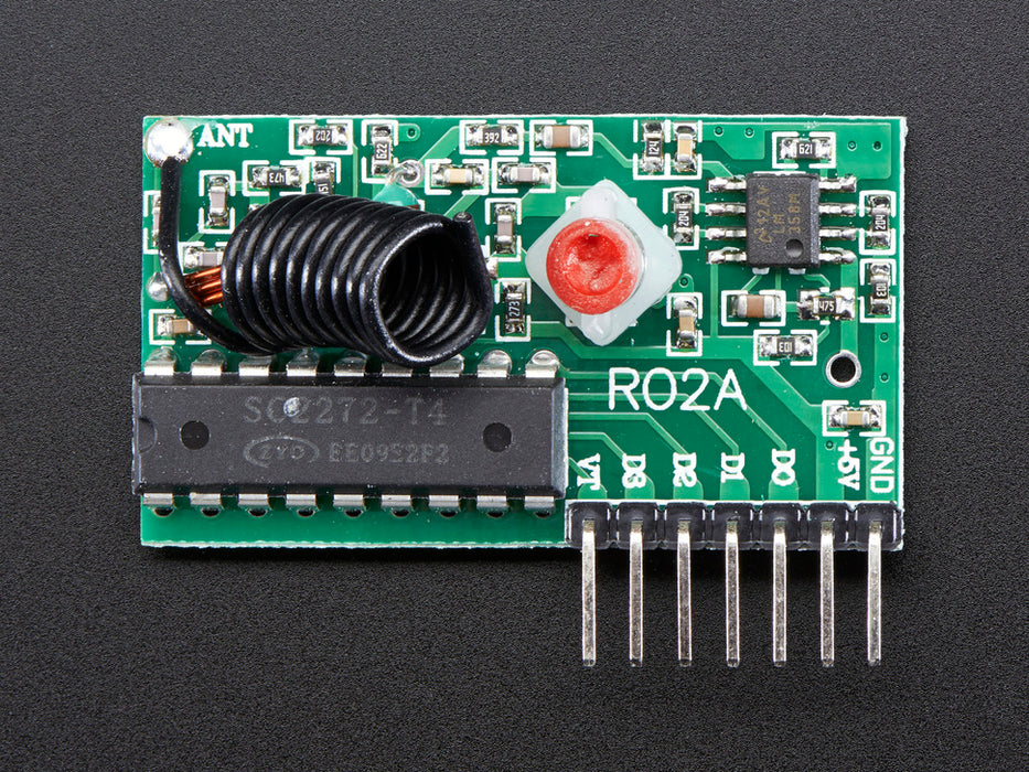 Simple RF Receiver with antenna, chip and header pins