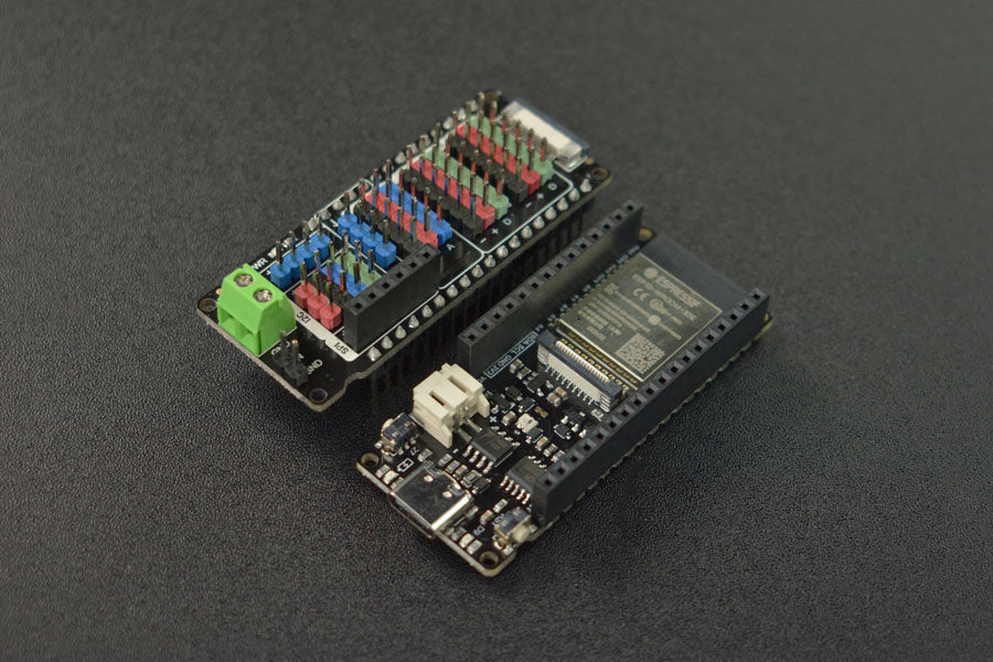 Hackster & DFRobot IoT Starter EEDU Kit (ESP32)