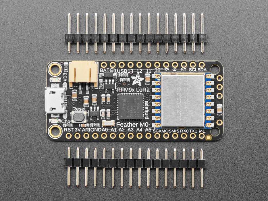 Angel shot Adafruit Feather M0 with RFM95 LoRa Radio - 900MHz